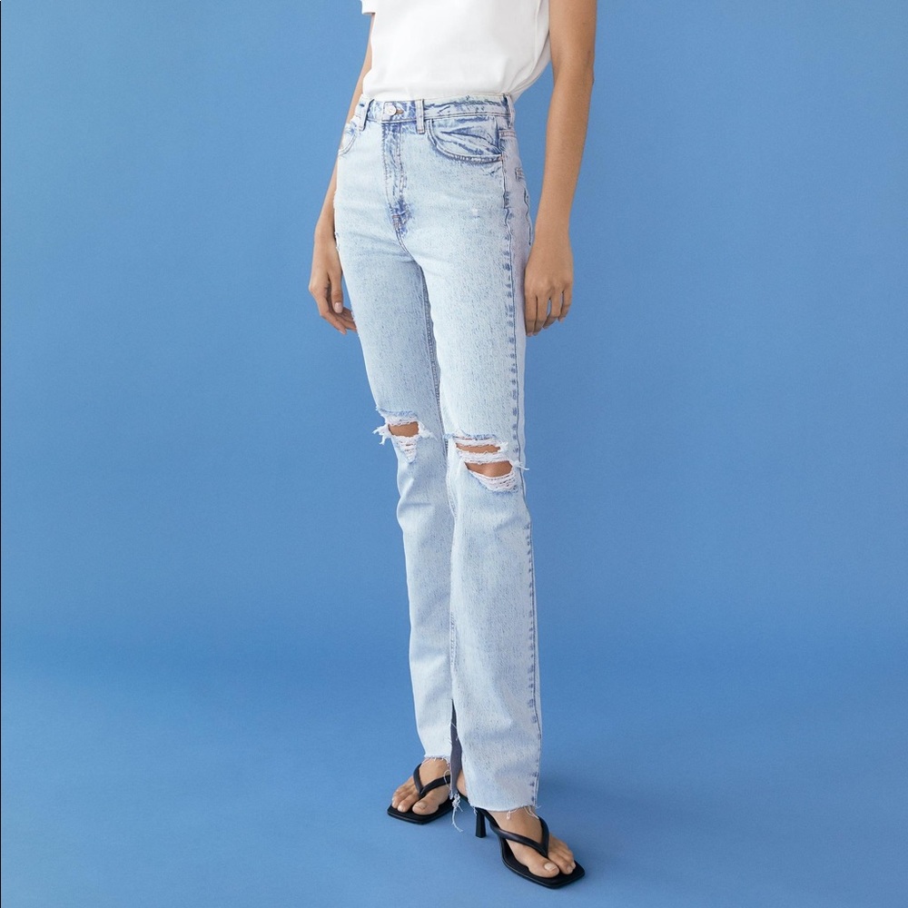 ZARA Flared rip slim fit jeans